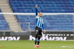 西甲焦点战：马竞苏亚雷斯双响逆转赫塔菲十人防线